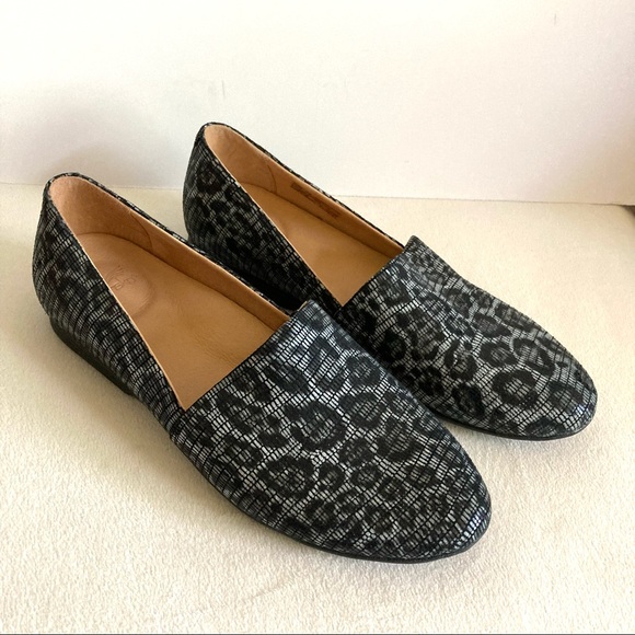 Dansko Shoes - Dansko slip ons